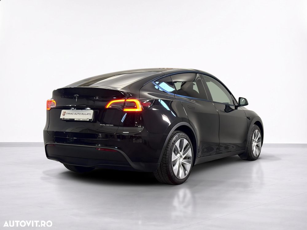 TESLA Model Y 2023 — imagine 5