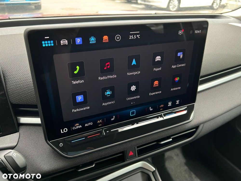 Volkswagen T-Roc - 19