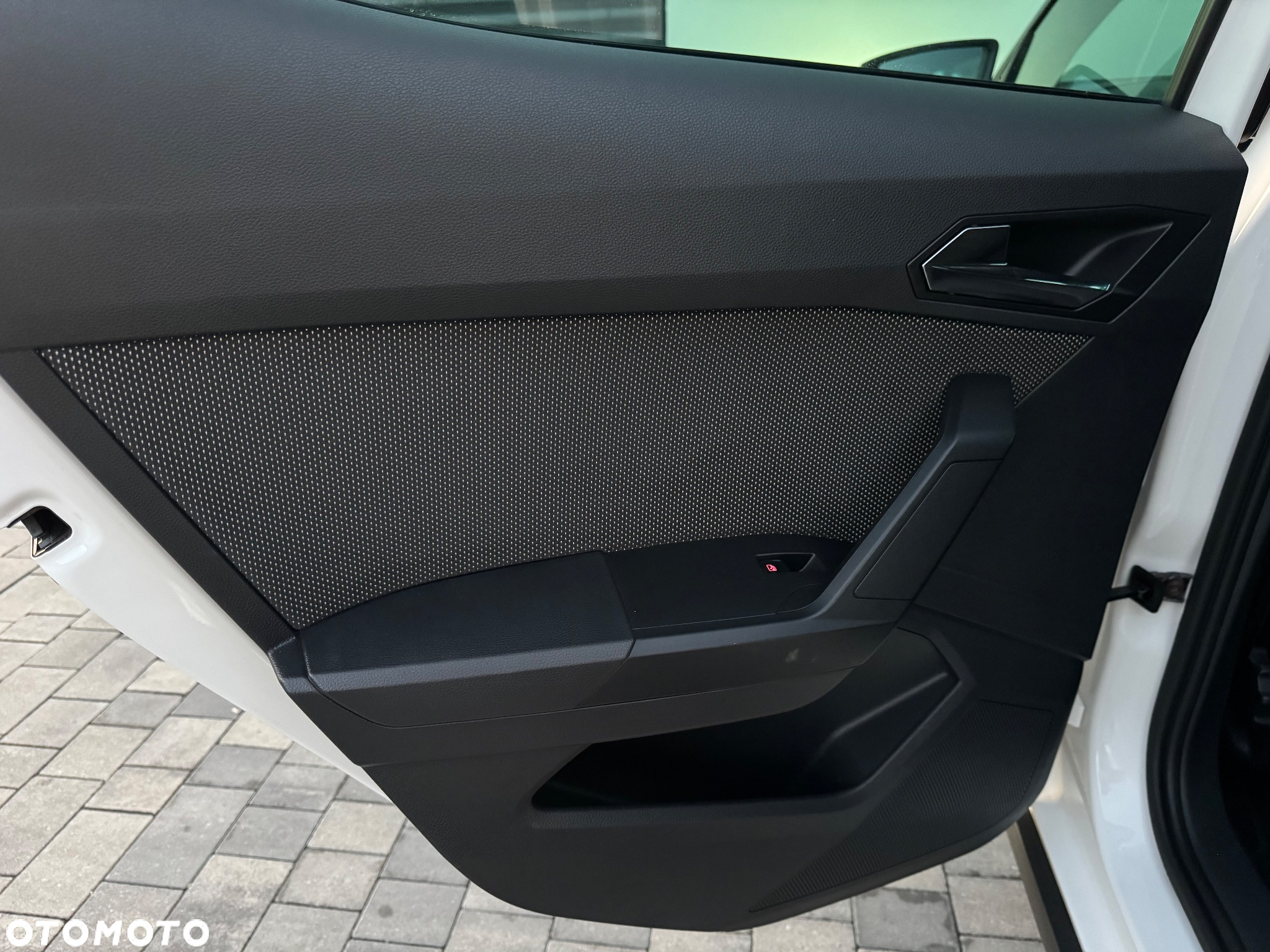 Seat Arona 1.6 TDI XCELLENCE - 34