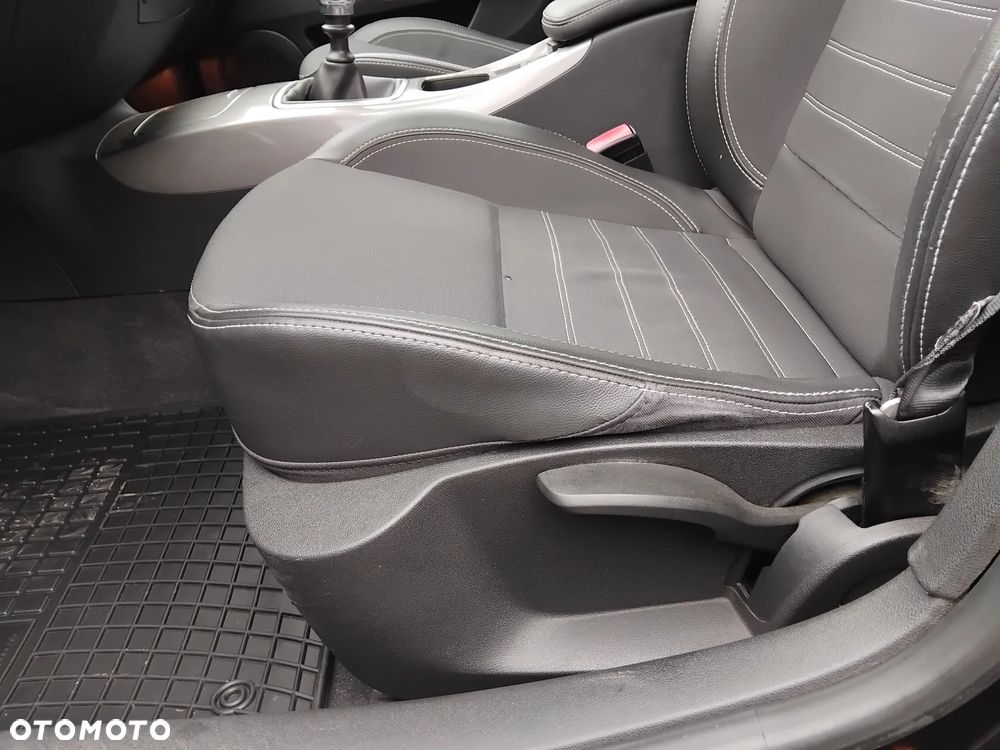 Renault Laguna ENERGY dCi 130 FAP Start-Stop Limited - 24