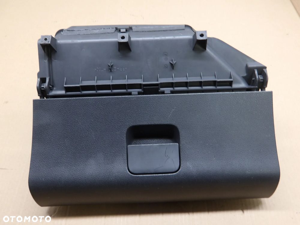 VW POLO IV 9N HB 5D 01-05 1.2B SCHOWEK PASAŻERA 6Q1857097 - 1