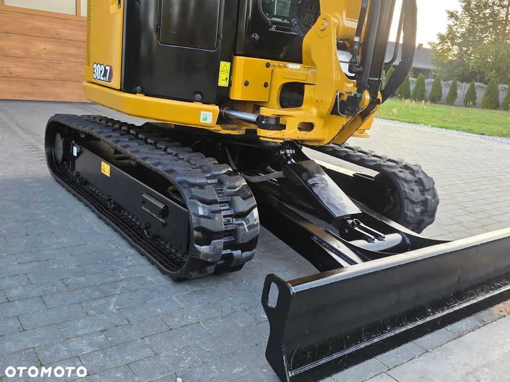 Caterpillar CAT 302.7 CR mini koparka szybkozłącze 3 łyżki piękna serwisowana 1 wł JCB sprowadzona w oryginale - 18