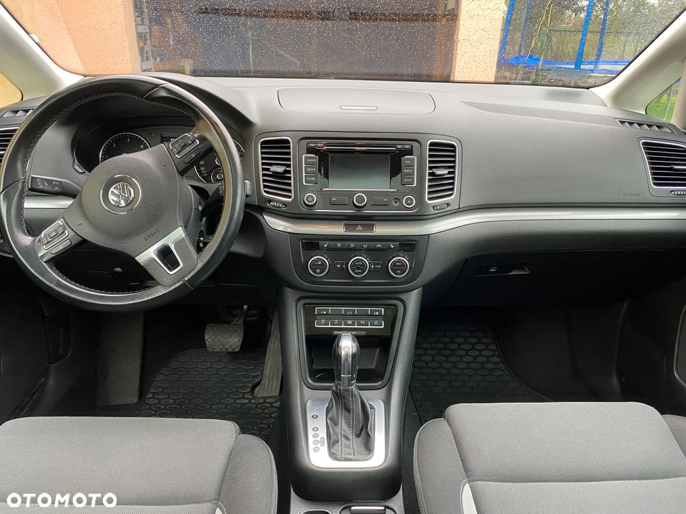 Volkswagen Sharan 2.0 TDI Highline DSG - 14