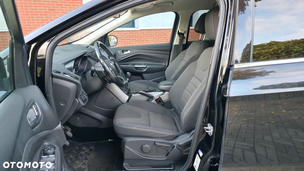 Ford Kuga 2.0 TDCi FWD Titanium - 14