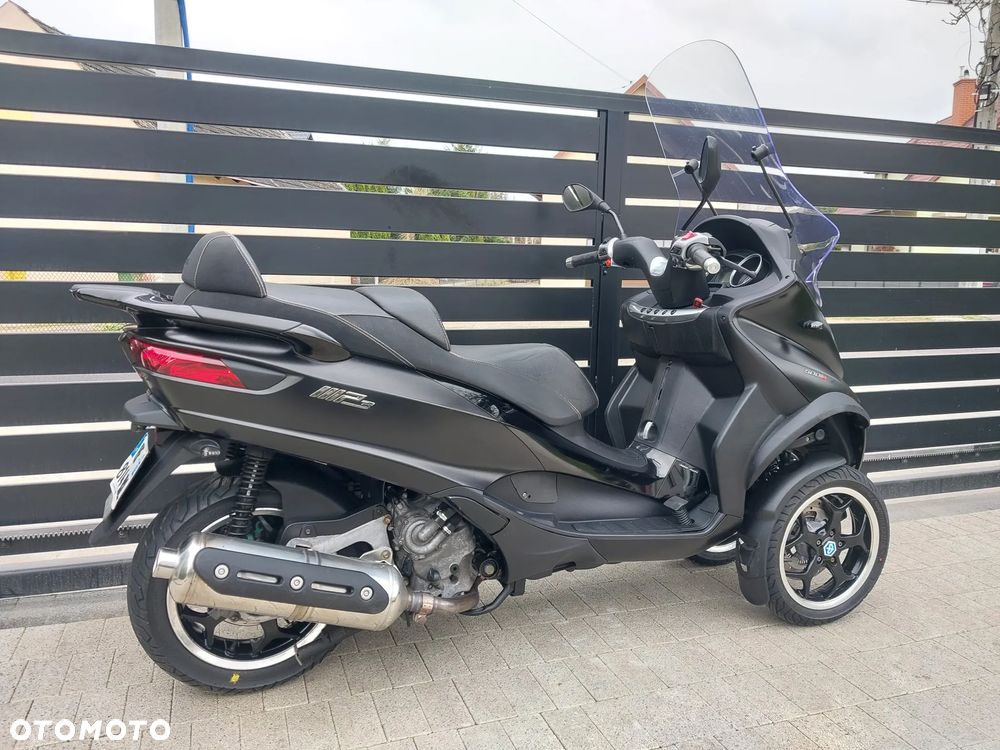 Piaggio MP-3 - 5