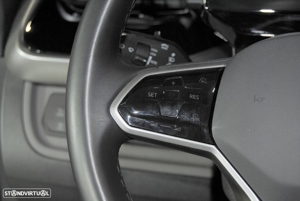 VW ID.Buzz 91 kWh Pro - 23