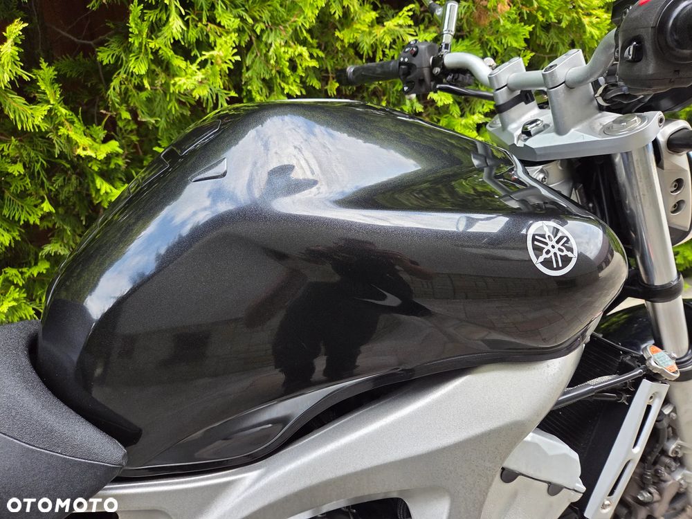 Yamaha FZ6 - 15