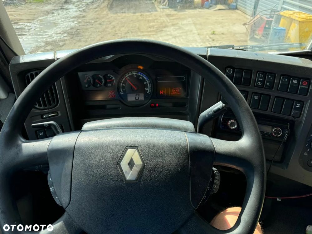 Renault KERAX - 5