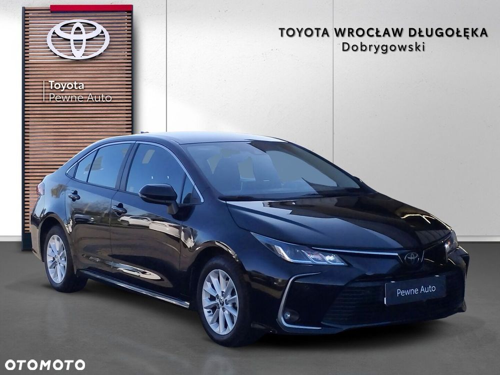 Toyota Corolla - 1