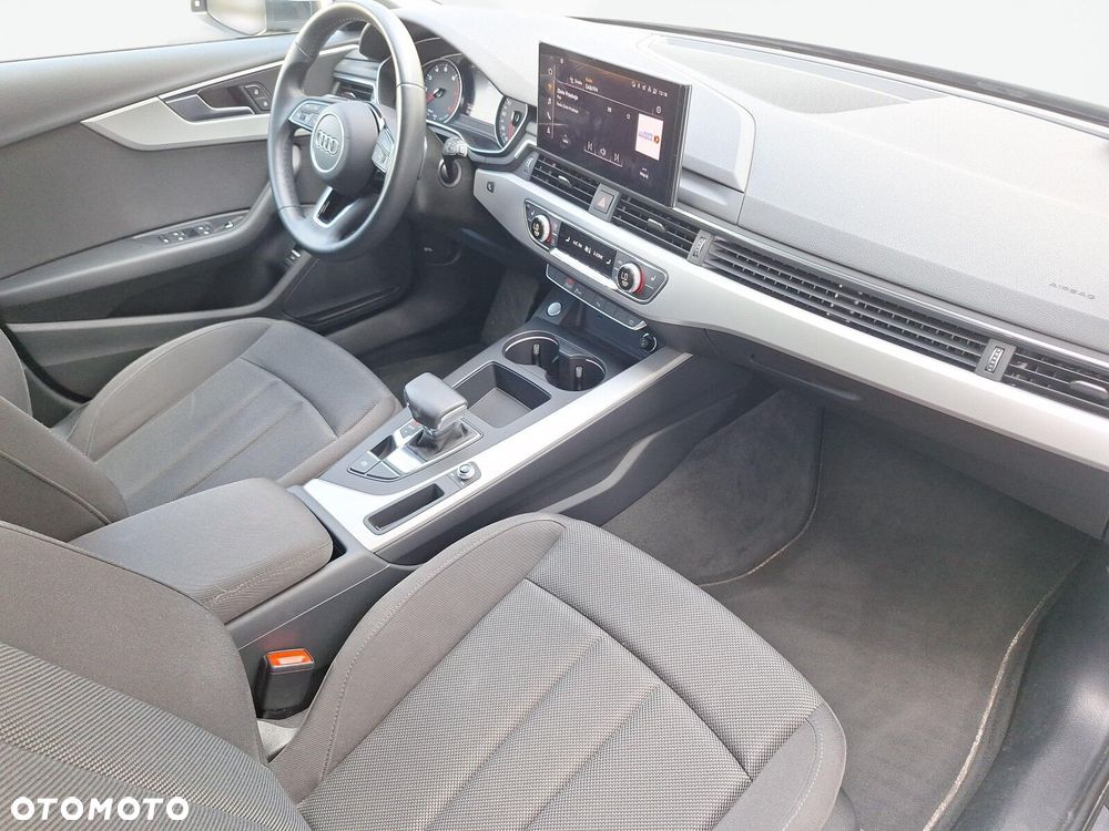 Audi A4 Avant 35 TFSI mHEV Advanced S tronic - 22
