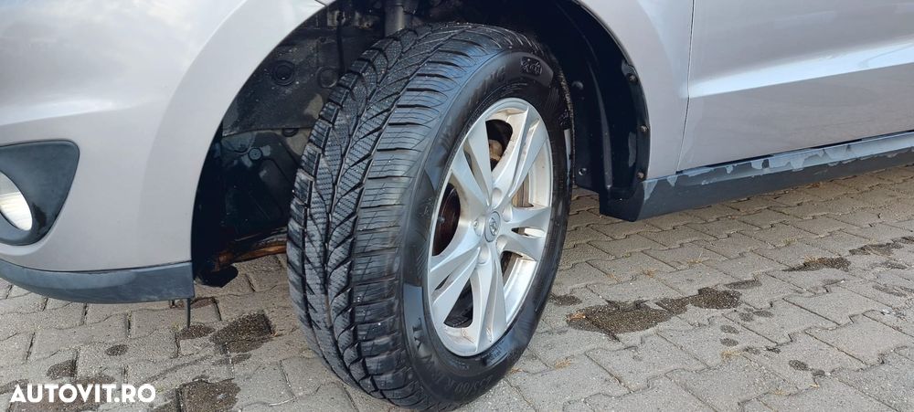 Hyundai Santa Fe 2.2 DSL 4WD Aut. Premium - 11