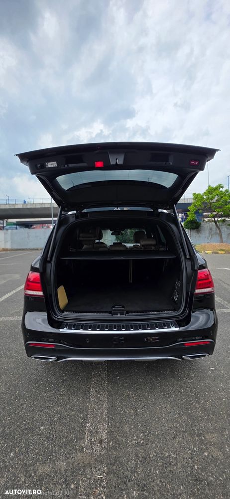 Mercedes-Benz GLE 250 d 4MATIC - 9