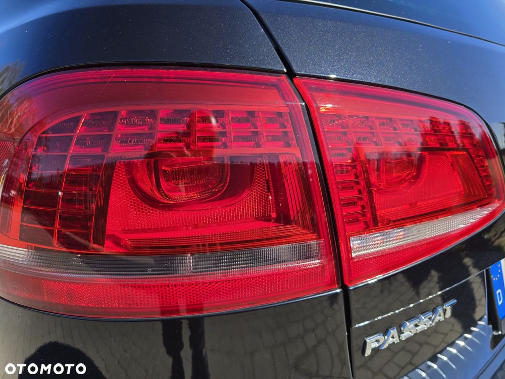 Volkswagen Passat - 7