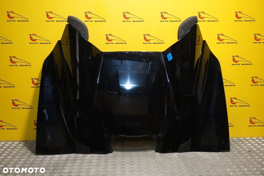 CHEVROLET CORVETTE C8 CABRIO 2020 - Maska Tył Pokrywa Klapa USA - 2