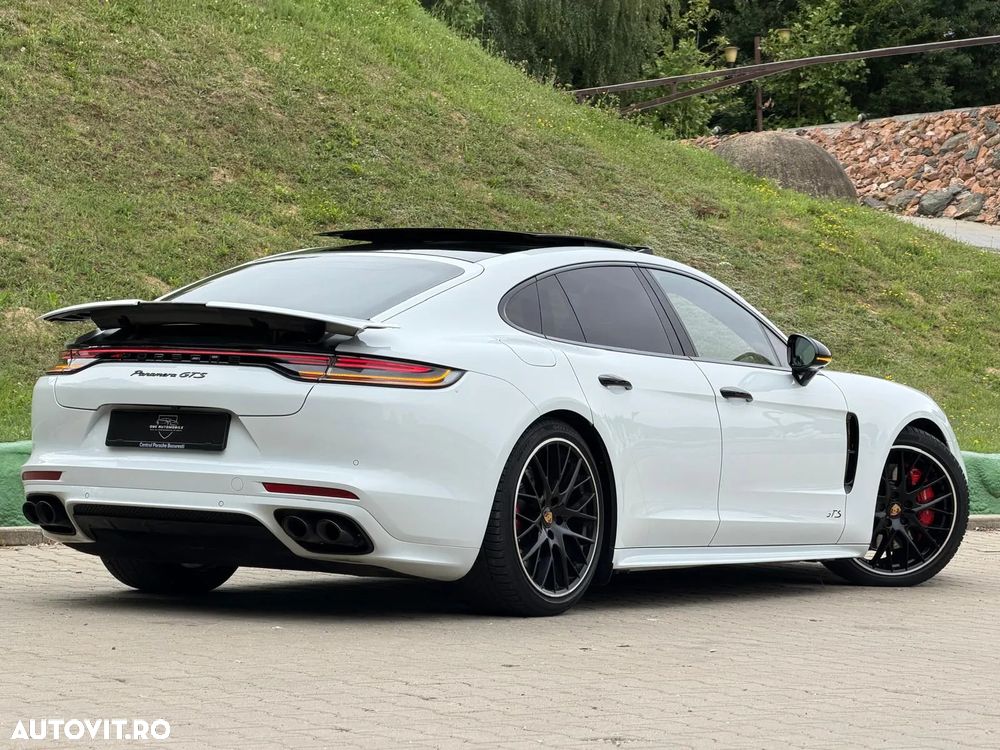 Porsche Panamera GTS - 2