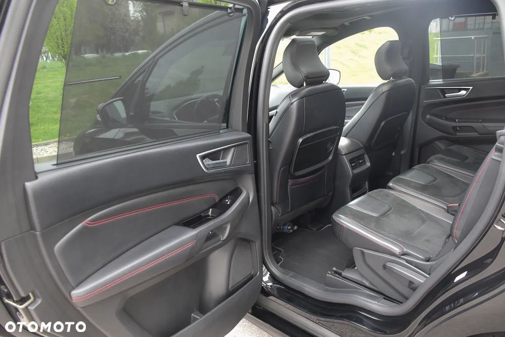 Ford S-Max 2.0 TDCi ST-Line PowerShift - 32