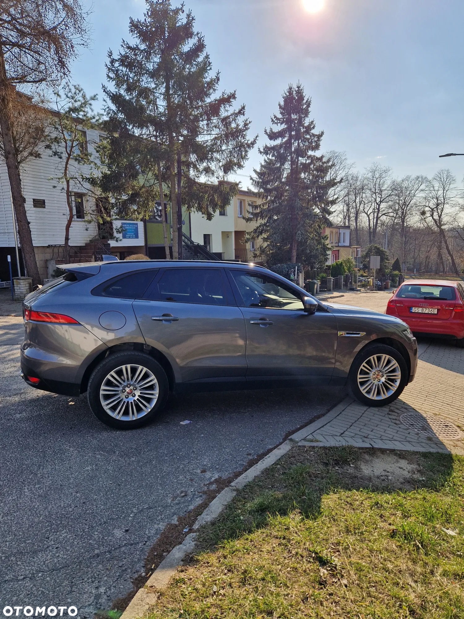 Jaguar F-Pace - 4