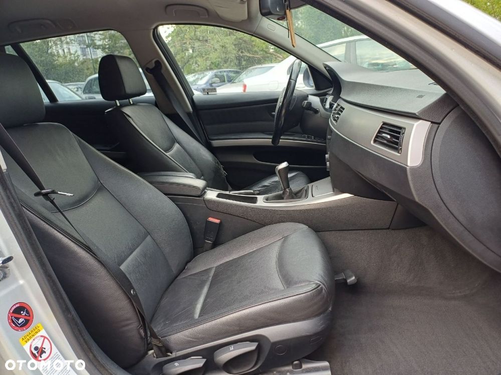 BMW Seria 3 - 8