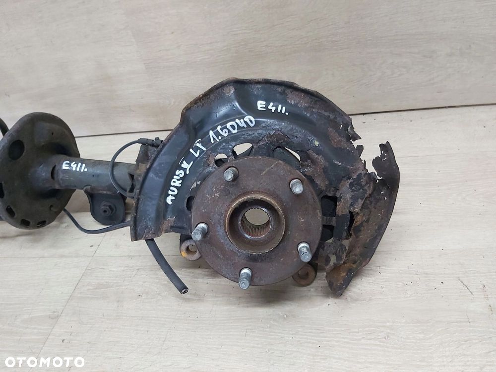 Toyota Auris II LIFT mcperson lewy przód 1,6 d4d zwrotnica amortyzator - 2