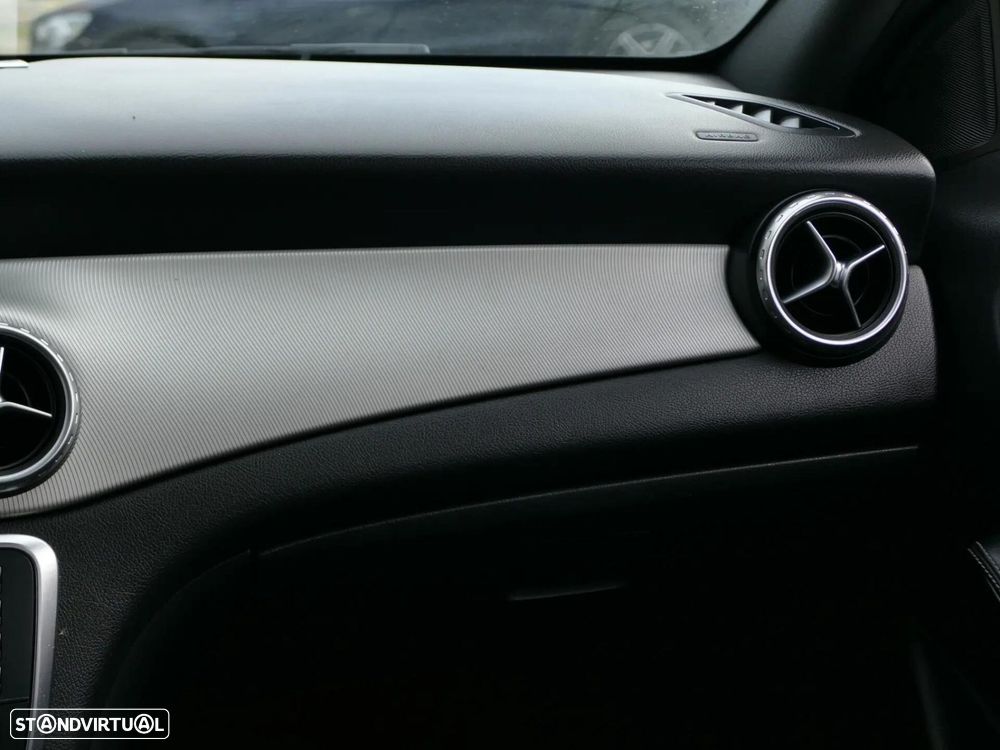 Mercedes-Benz GLA 180 CDi Urban - 31