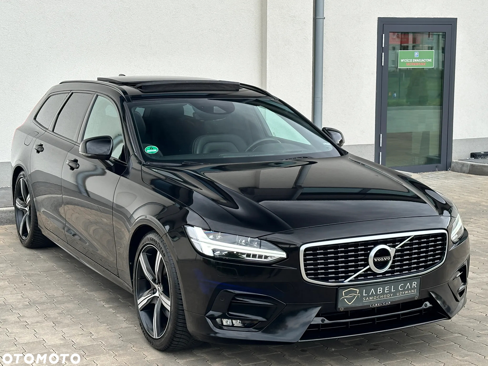 Volvo V90 D5 AWD Geartronic R Design - 13
