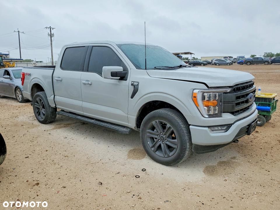 Ford F150 - 4