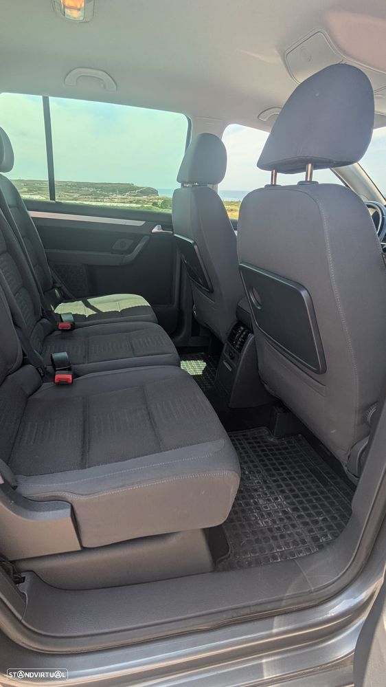 VW Touran 1.9 TDi Trendline 7L - 14