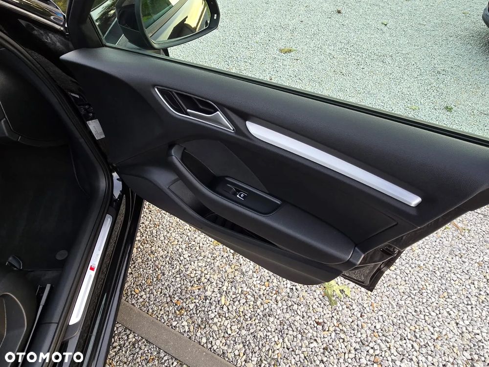 Audi A3 Sportback 1.6 TDI (clean diesel) S tronic S line Sportpaket - 21