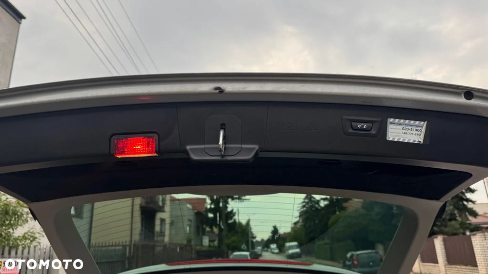 BMW Seria 5 520d xDrive Touring - 5