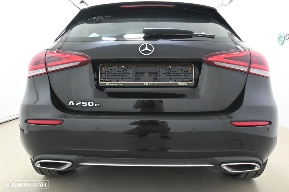 Mercedes-Benz A 250 e 8G-DCT Progressive - 7