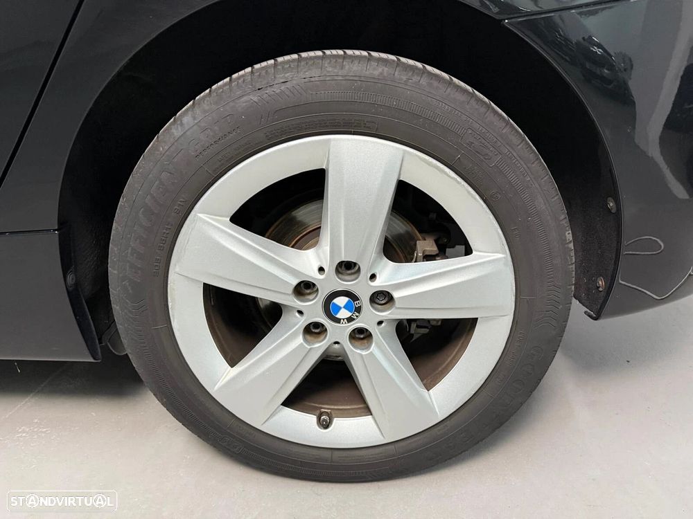 BMW 216 Active Tourer d Line Sport - 18