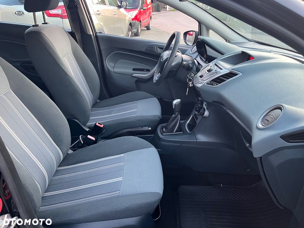 Ford Fiesta 1.25 Ambiente - 9