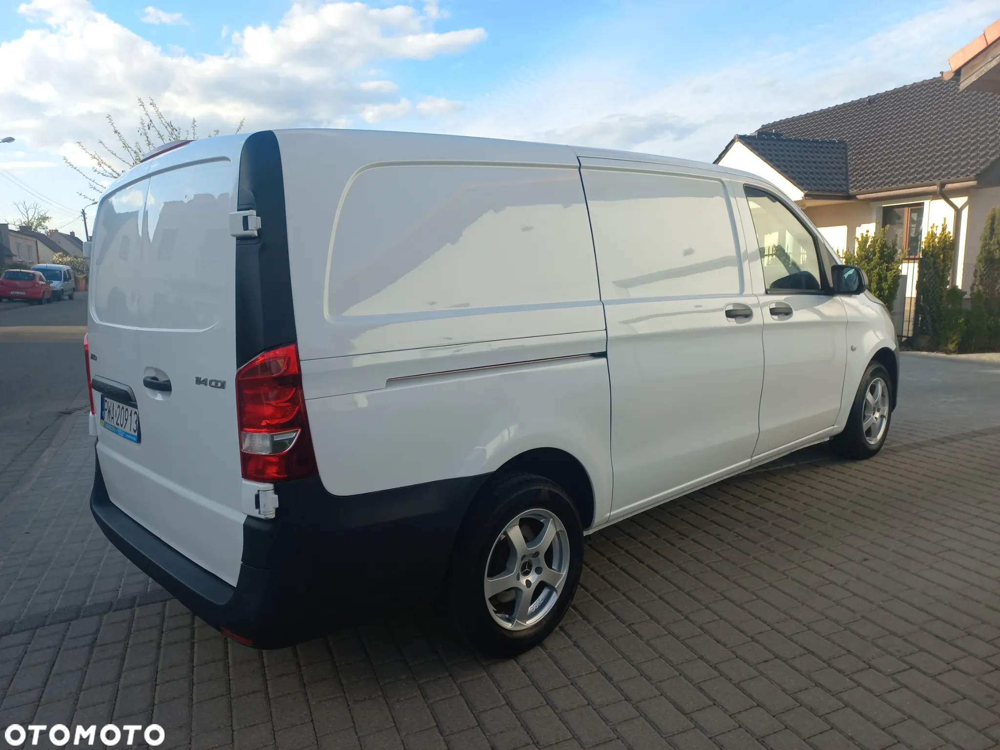 Mercedes-Benz Vito - 11