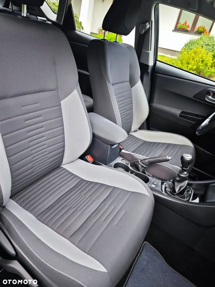 Toyota Auris 1.2 Turbo Design Edition - 22