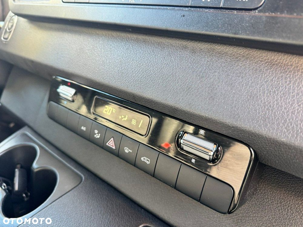Mercedes-Benz Sprinter - 19