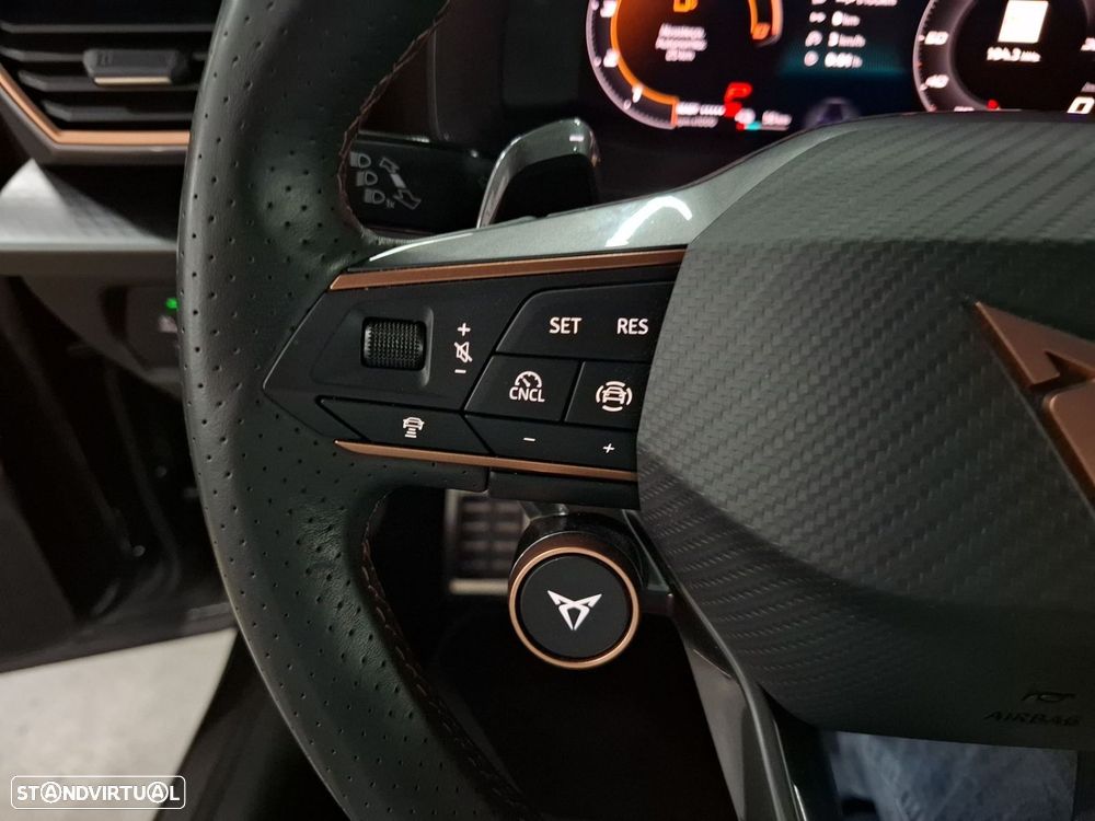 Cupra Formentor 1.5 e-Hybrid DSG - 16