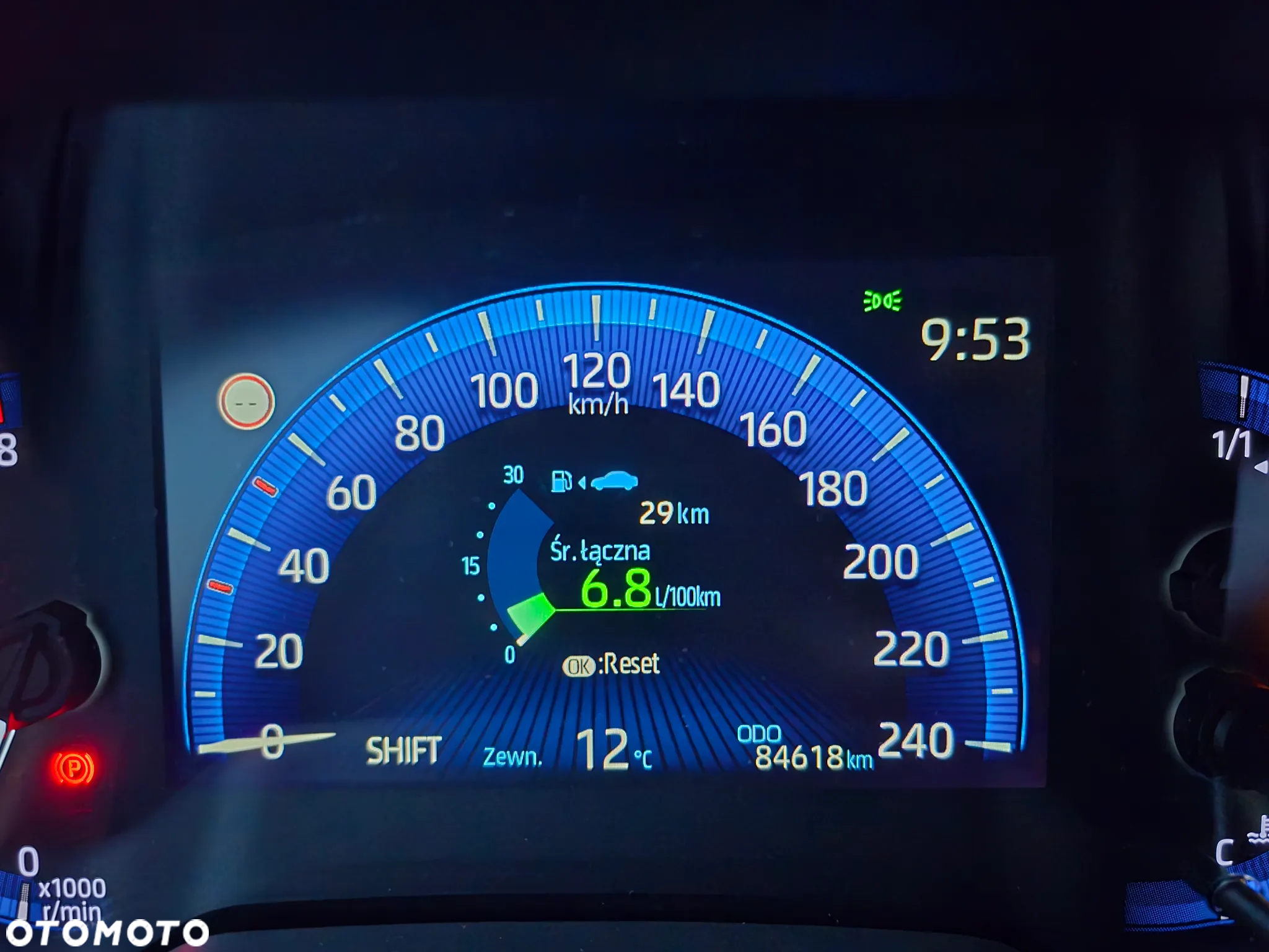 Toyota Corolla 1.6 Comfort - 11