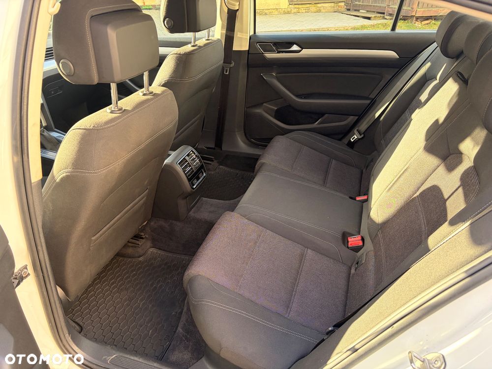 Volkswagen Passat 1.4 TSI BMT ACT Comfortline - 15