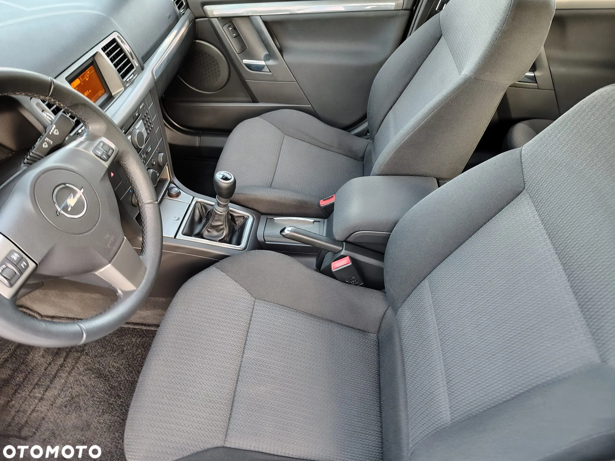 Opel Vectra 1.8 - 17