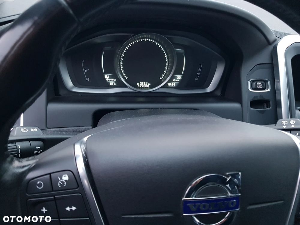 Volvo XC 60 - 7