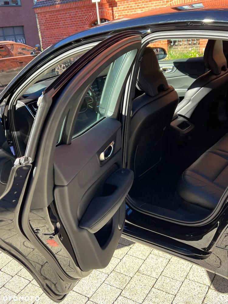 Volvo S60 B4 B Inscription - 11