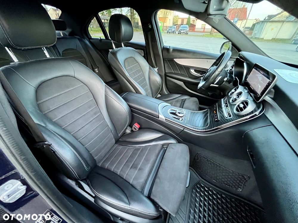 Mercedes-Benz Klasa C 160 9G-TRONIC AMG Line - 19
