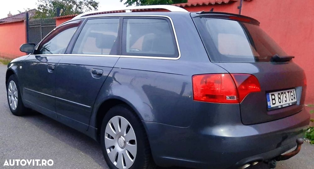 Audi A4 Limuzina - 4