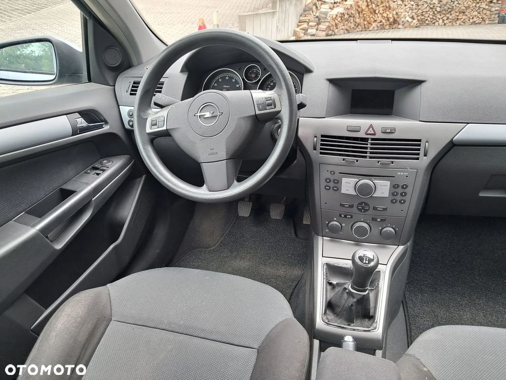 Opel Astra 1.6 GL / Start - 15