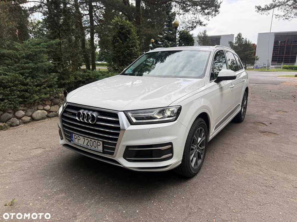Audi Q7 - 3