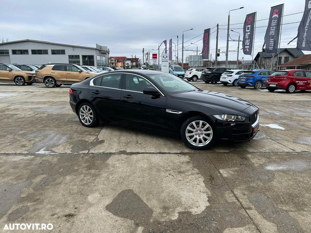 Jaguar XE 20d Aut. Prestige - 6