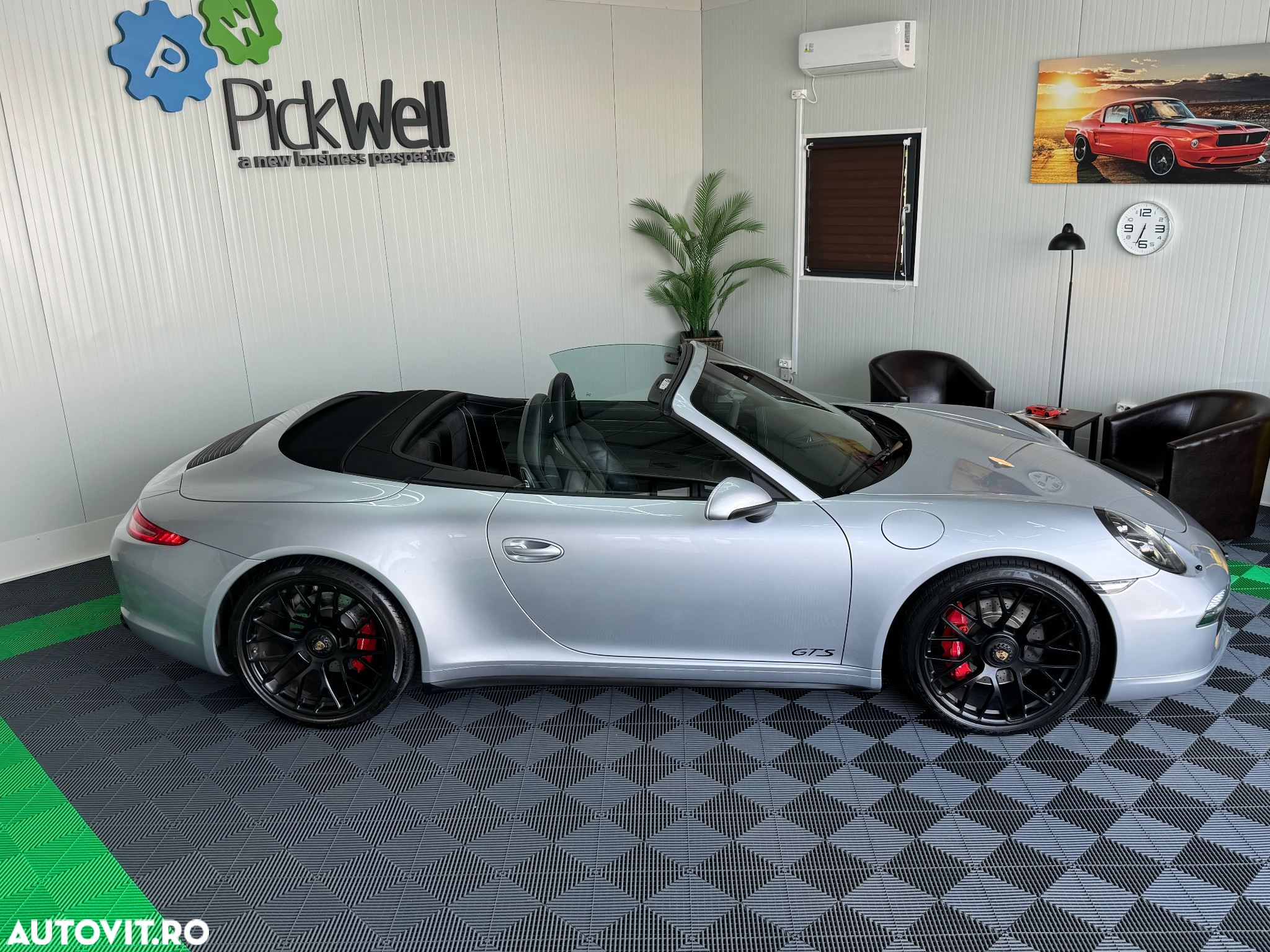 Porsche 911 Carrera GTS Cabriolet PDK - 5