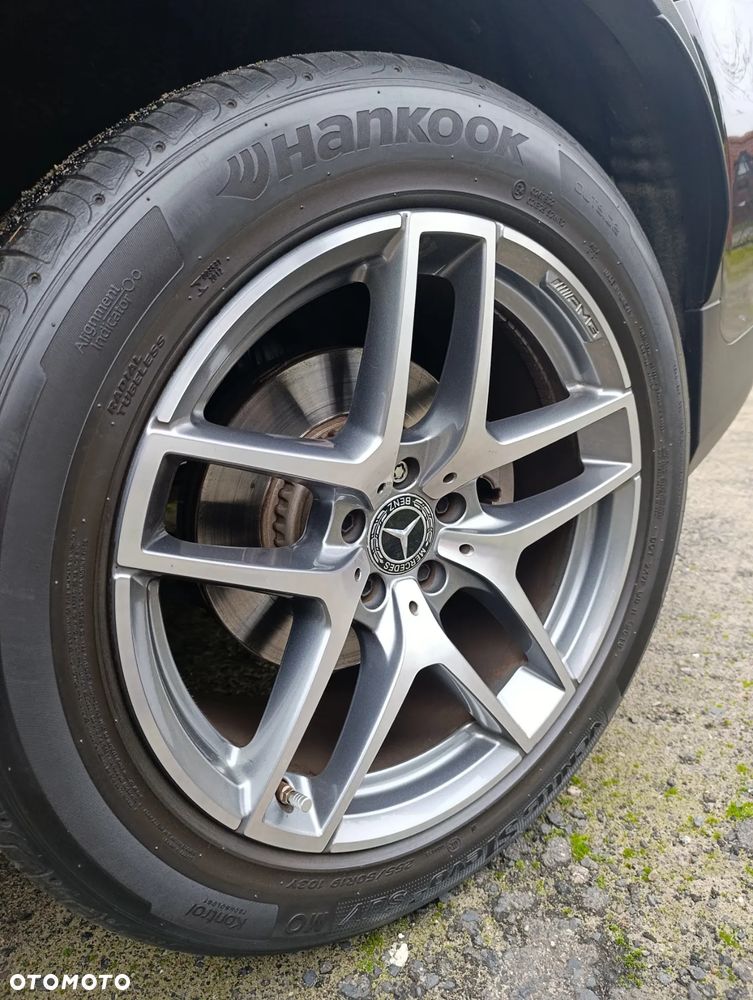 Mercedes-Benz GLC - 24