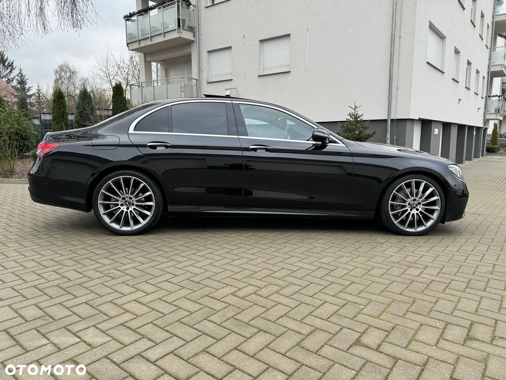 Mercedes-Benz Klasa E 220 d AMG - 17