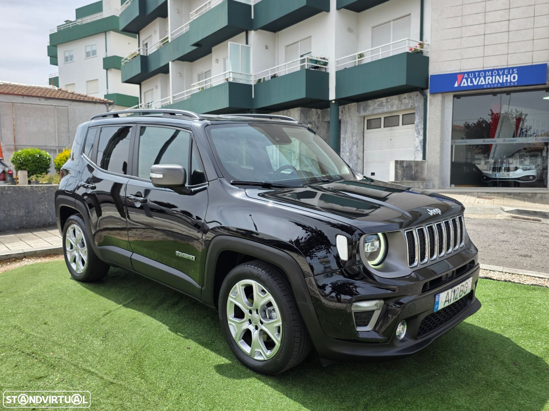 Jeep Renegade 1.3 T Limited S DCT - 1